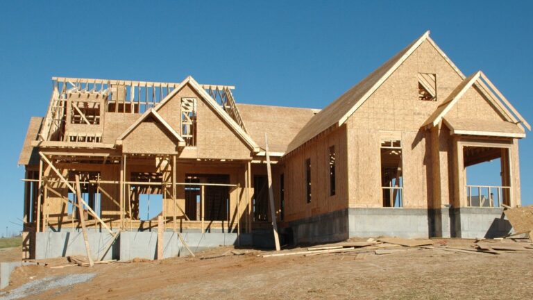 Benefits of a Custom Home Demolish & Build
