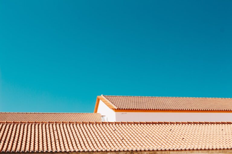 How to tell if you need a new roof or window replacements: a blog about signs that your window and roof are worn out or broken.